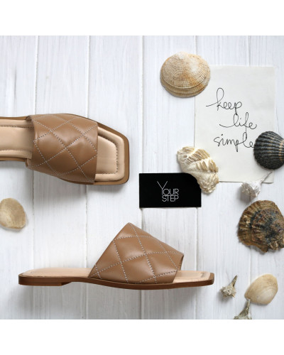 Шльопанці з карамельної стьобаної шкіри Арт. 073-1