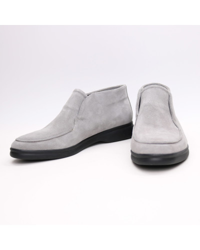 Сірі високі замшеві лофери на чорній підошві Арт. 156-4