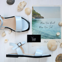 Блакитні лакові босоніжки Арт. 10-5/0504