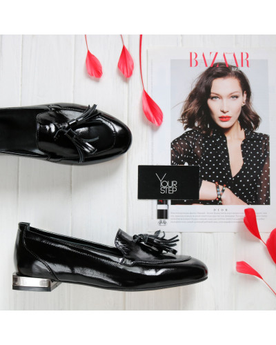 Чорні лакові лофери Арт. 156-1/33