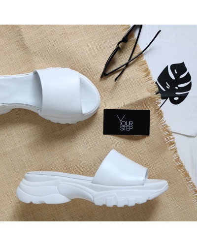 Шльопанці з білої шкіри Арт. 10-9/193