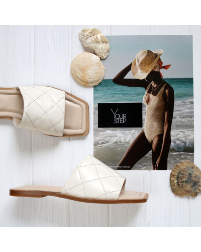 Шльопанці з бежевої стьобаної шкіри Арт. 073-1