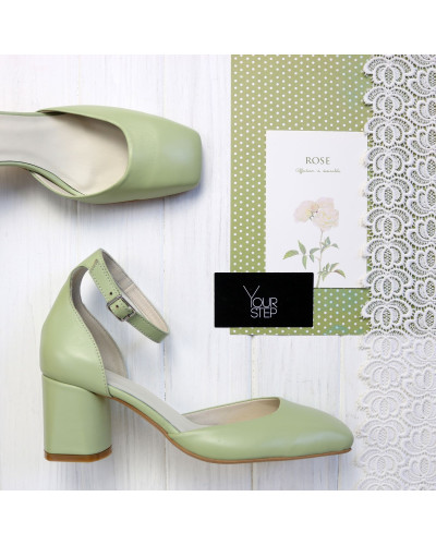 Босоніжки з шкіри з квадратним носом Арт. 667-4/6056Ок