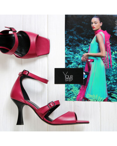 Шкіряні босоніжки з квадратним носом Арт. 667-2/8044