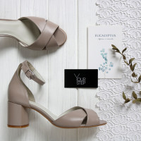 Бежеві шкіряні босоніжки на підборах Арт. 605-10/45Ок