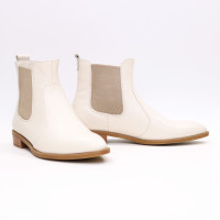 Челсі з бежевої шкіри із гострим носиком Арт. 104-3