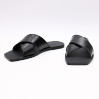 Шльопанці з чорної шкіри Арт. 10-19/0073