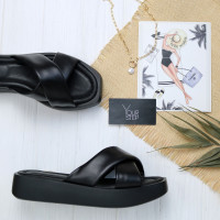 Шльопанці з чорної шкіри Арт. 10-19/0103(2В)