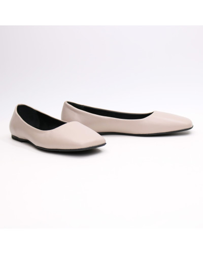 Бежевые балетки с квадратным носком (Арт.072-2)