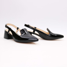 Чорні лакові босоніжки з гострим носом Арт. 457-6/53Ок