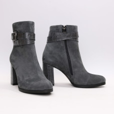 Ботильоны из серого велюра с ремешком и каблуком под рептилию Арт. 52-3Ок-53738
