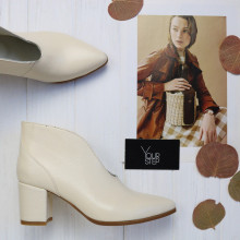 Ботильоны с глубоким вырезом из светло-бежевой кожи флотар Арт. 657-7/47Ок