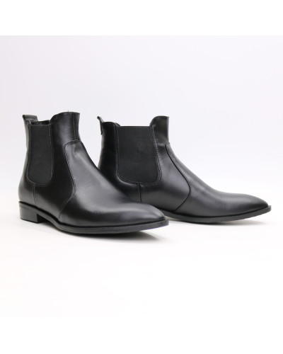 Челсі із чорної шкіри з гострим носом Арт. 104-3