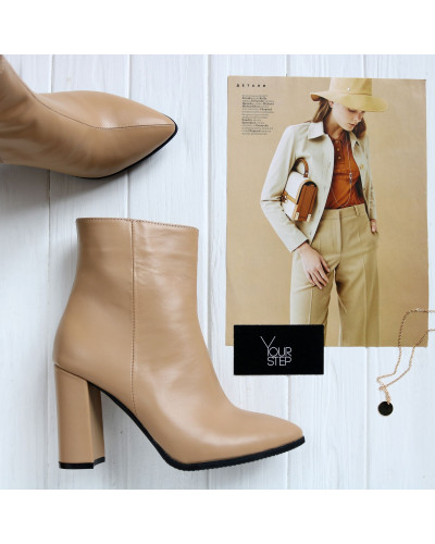 Ботинки на обтяжном каблуке из карамельной кожи Арт. 35-10/44Ок
