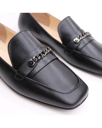 Чорні лофери з квадратним носом Арт. 072-4-3827