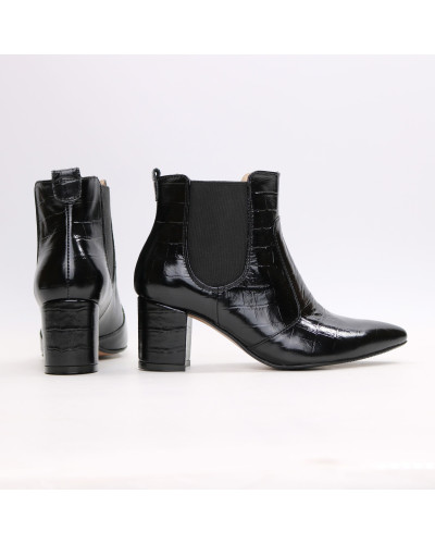 Лакові Напівчоботи з гострим носиком Арт. 657-9/41Ок