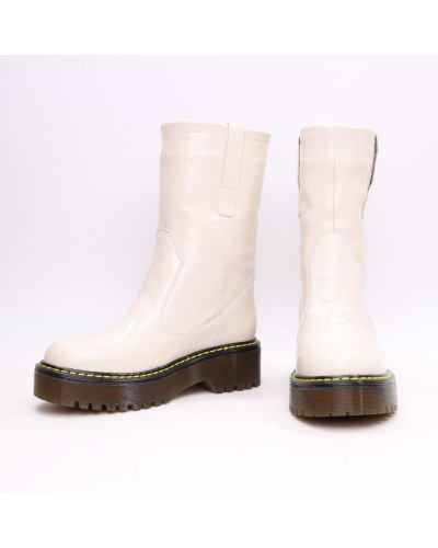 Полусапоги из светло-бежевого наплака  Арт. 12-2/22