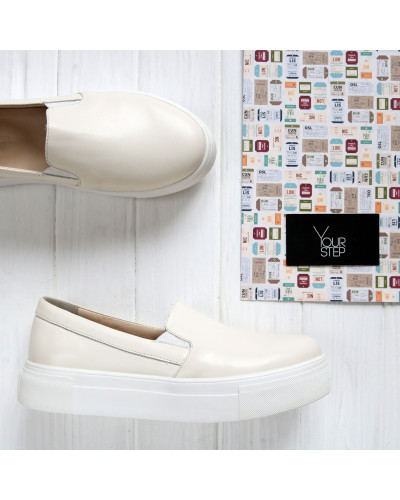 Бежеві шкіряні сліпони Арт.15-1/192