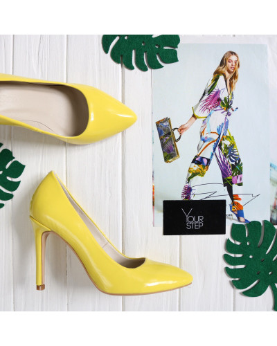 Жовті лакові туфлі-човники Арт. 35-1/60Ок