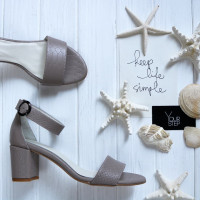 Босоніжки з бежевої шкіри під рептилію Арт 615-3Ок