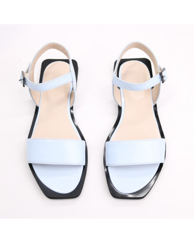 Блакитні лакові босоніжки Арт. 10-5/0504