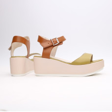 Шкіряні босоніжки на високій підошві Арт. 352-2