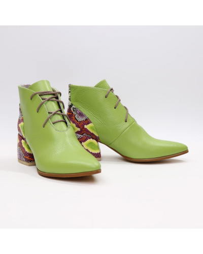 Ботильоны из салатовой кожи флотар с обтяжным каблуком  Арт. 657-10/w324Ок