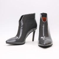 Ботинки из темно-серого наплака на шпильке Арт. 35-15/60Kr