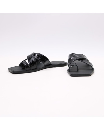 Шльопанці з чорної шкіри під рептилію Арт. 073-2