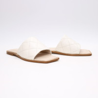 Шльопанці з бежевої стьобаної шкіри Арт. 073-1