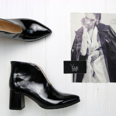 Ботильоны с глубоким вырезом из черного наплака Арт. 657-6/47Ок