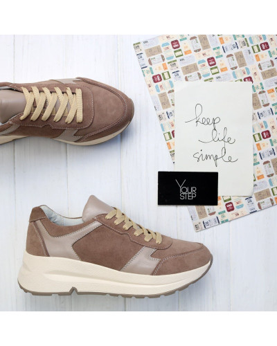 Кросівки у бежевих відтінках. Т-3/21175