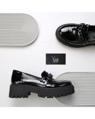 Лакові чорні лофери з фурнітурою Арт. As-15/21150