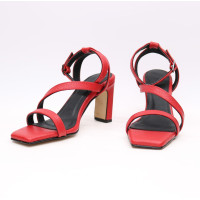 Босоніжки з червоної шкіри Арт. 667-8/8045Kr