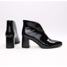 Ботильоны с глубоким вырезом из черного наплака Арт. 657-6/47Ок