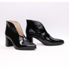 Ботильоны с глубоким вырезом из черного наплака Арт. 657-6/47Ок