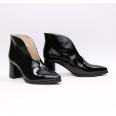 Ботильоны с глубоким вырезом из черного наплака Арт. 657-6/47Ок