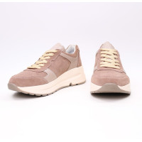 Кросівки у бежевих відтінках. Т-3/21175