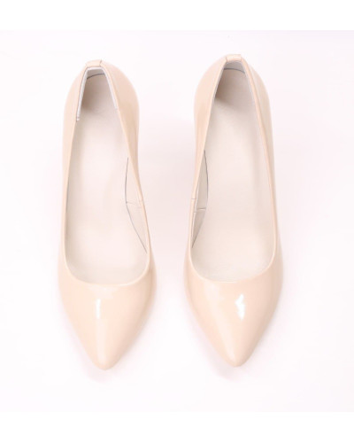 Бежеві лакові туфлі-човники Арт. 35-1/60Ок