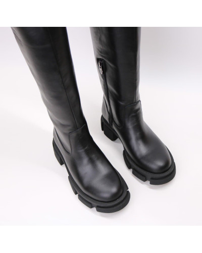 Високі чоботи із чорної шкіри Арт.12-33/21074