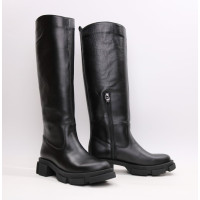 Високі чоботи із чорної шкіри Арт.12-33/21074