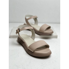 Бежеві босоніжки із натуральної шкіри Арт. 10-5/21102