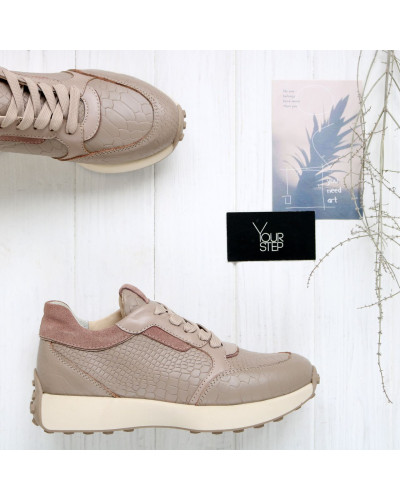 Бежеві шкіряні кросівки Kr-8/21170