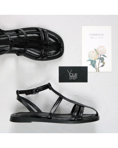 Сандалі з чорної шкіри 