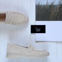 Бежевые замшевые лоферы 156-6/Hill2-P