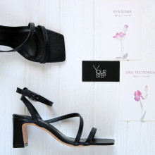 Чорні босоніжки на підборах Арт 667-8