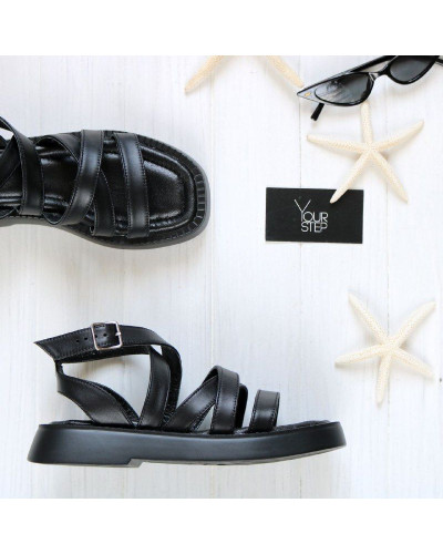 Сандалі з чорної шкіри 