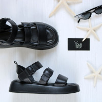 Сандалі з чорної шкіри 