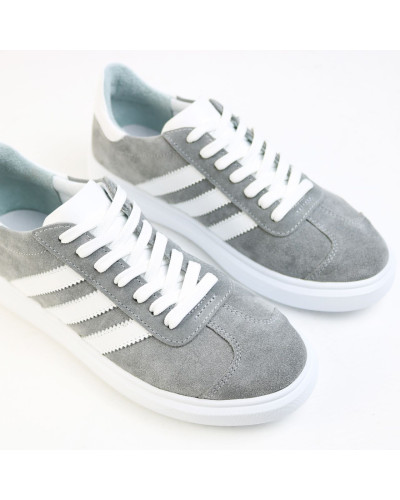 Серые замшевые кеды с белыми шнуровками – ваш идеальный выбор (Арт. 15-10-0136)