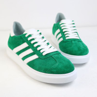 Зелені замшеві кеди з білими смужками — стиль, комфорт і універсальність! Арт. 15-10-0136